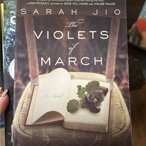 The Violets of March by Sarah Jio